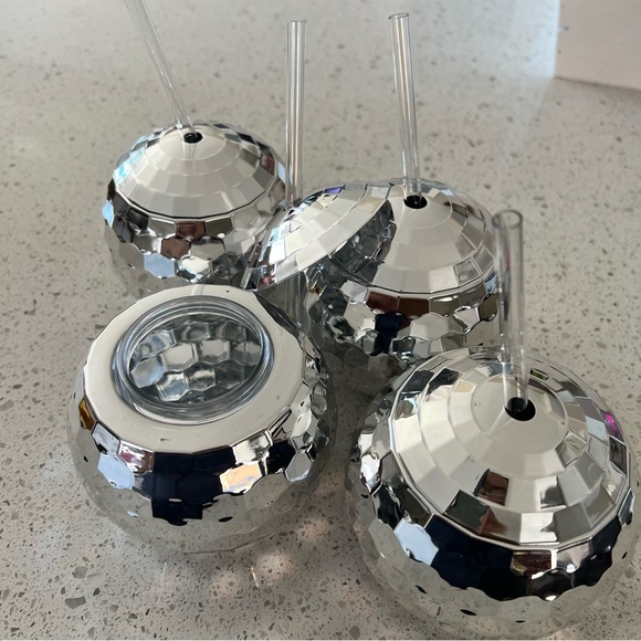 Groovy Disco Ball Cups with Straws - Picture 4 of 4